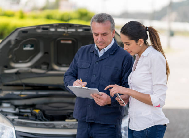 Auto insurance consultation in Bakersfield Country Club, CA